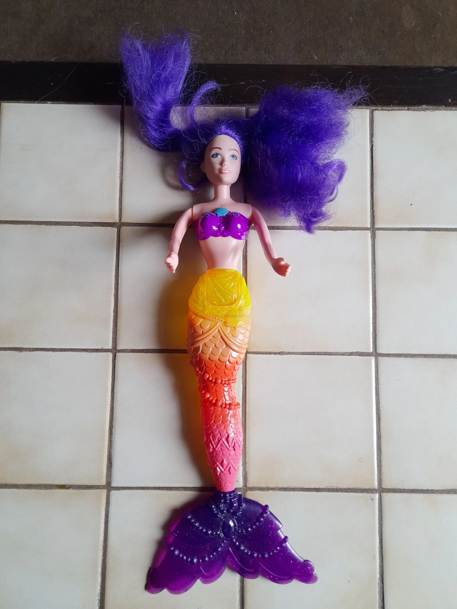 Barbie très bon état  – photo 2